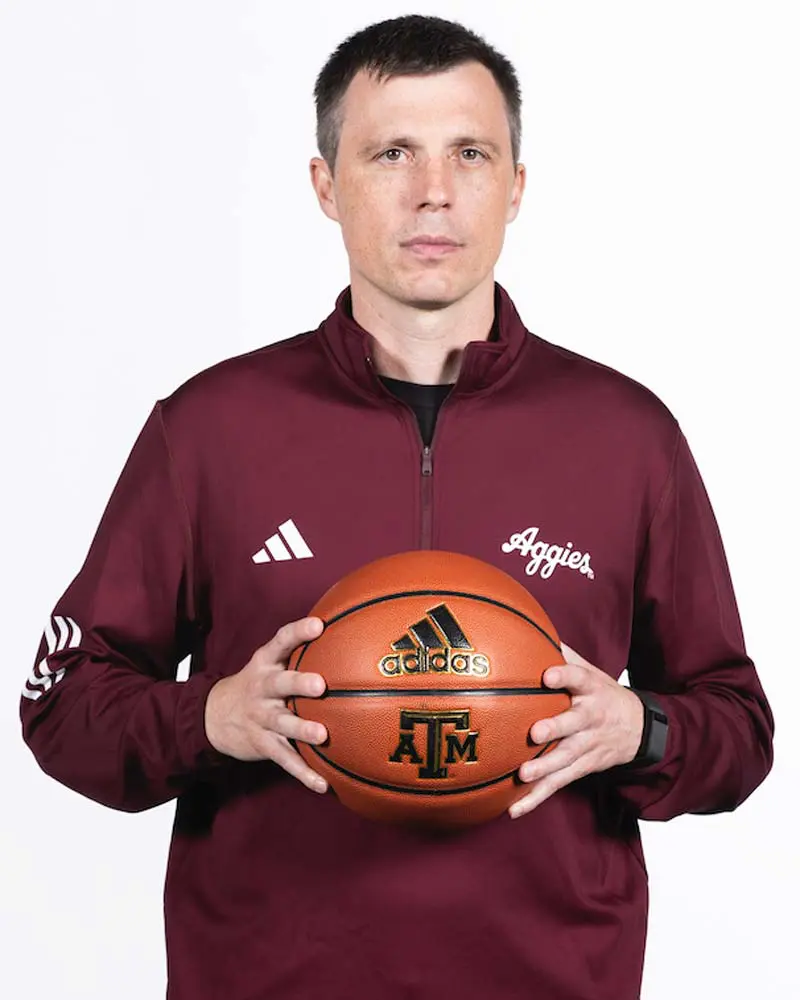 Bucky McMillan headshot with ball